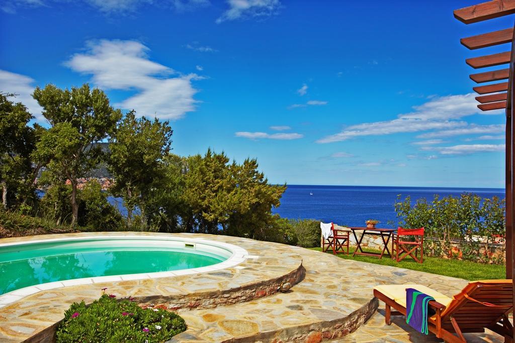 Porto Skopelos Villas エクステリア 写真